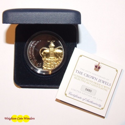2011 Silver Proof £5 – THE CROWN JEWELS - Click Image to Close